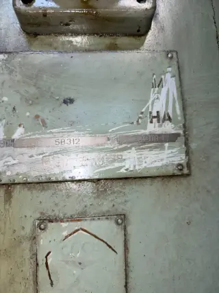 Зубофрезерный станок 5В312 42704