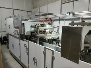 Термоформовочная машина оборудование автомат Pingyang Sinoplast Machinery APPS -550 (PP-550) Китай
