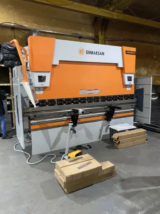 Гидравлический листогибочный пресс Ermaksan POWER BEND 3100-100