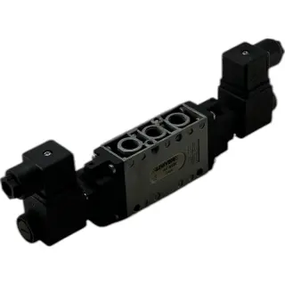 Пневмораспределитель АС-8520 UNIVER