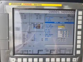Вертикально обрабатывающий центр с ЧПУ Doosan Mynx 5400/40