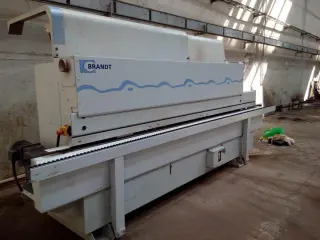 Кромкооблицовочный станок Brandt KDF630