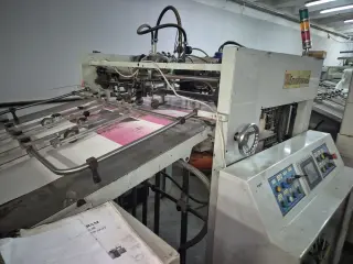УФ лакировка SBL Hcuf-35