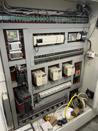 Продажа Автоматический термоформовочный станок NUD-680/420