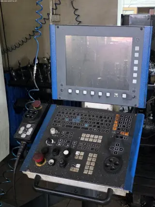 Вертикальный обрабатывающий центр с ЧПУ MIKRON VCP 800W Duro