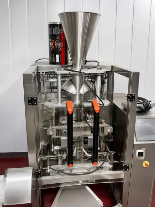 ЛИНИЯ УПАКОВКИ ФЛОУ-ПАК ВЕРТИКАЛЬНАЯ SZ-V-420