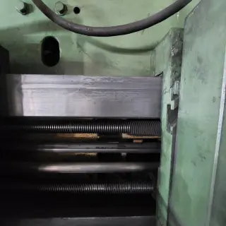 Продольно-строгальный станок одностоечный 7110