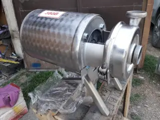 насосы пищевые
