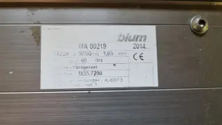 Фрезерный станок Blum для фрезеровки дна