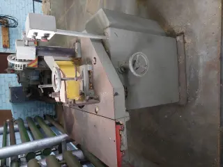 Станок деревообрабатывающий (раскройный) ДС-1