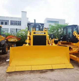 Ножи отвалов бульдозеров caterpillar D8