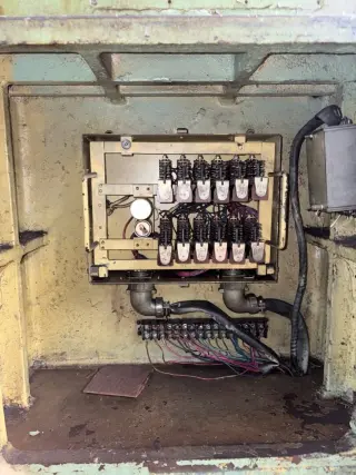 Зубошевинговальный станок 5702 11
