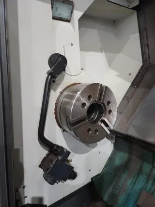 Токарный станок Doosan PUMA 4100LB