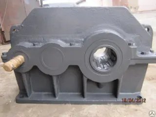 Редуктор Ц2У250-25-16У2.