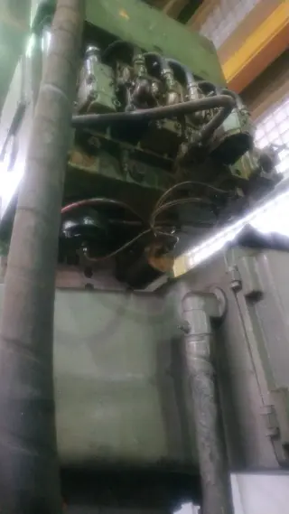 Станок радиально-сверлильный 2М55