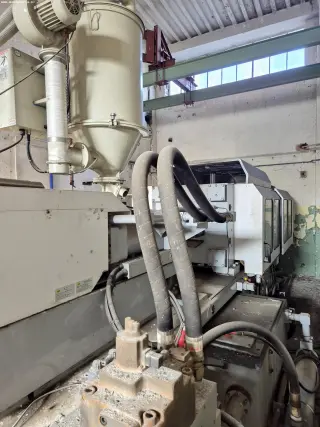 Термопластавтомат HUARONG HRN-400