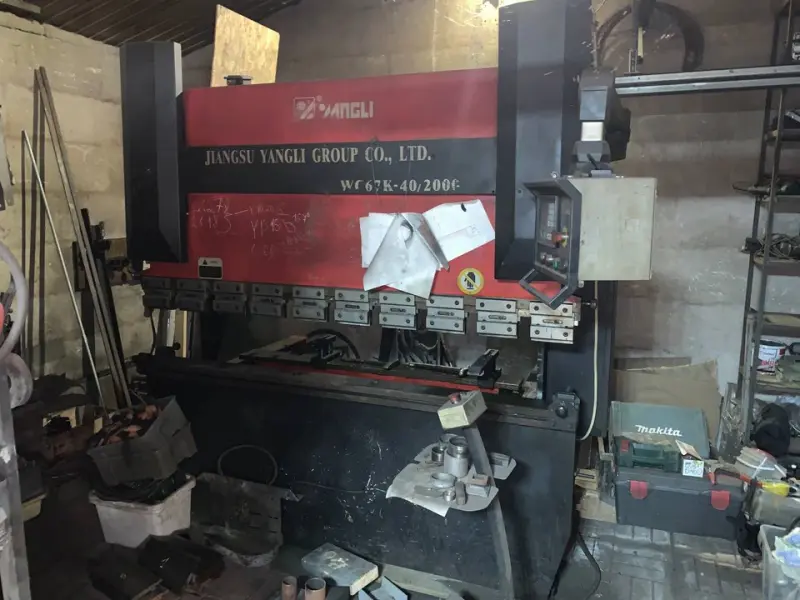 Листогибочный пресс Yangli wc67k-40/2000