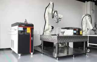 Роботизированный комплекс лазерной сварки металла ROBOT XTW-1000/Raycus