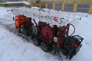 Буровая установка УРБ 40