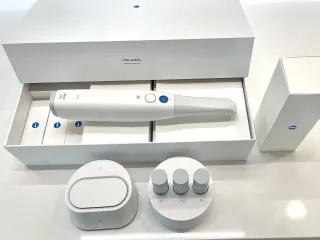 Medit i700 Wireless 3D Intraoral Dental Scanner
