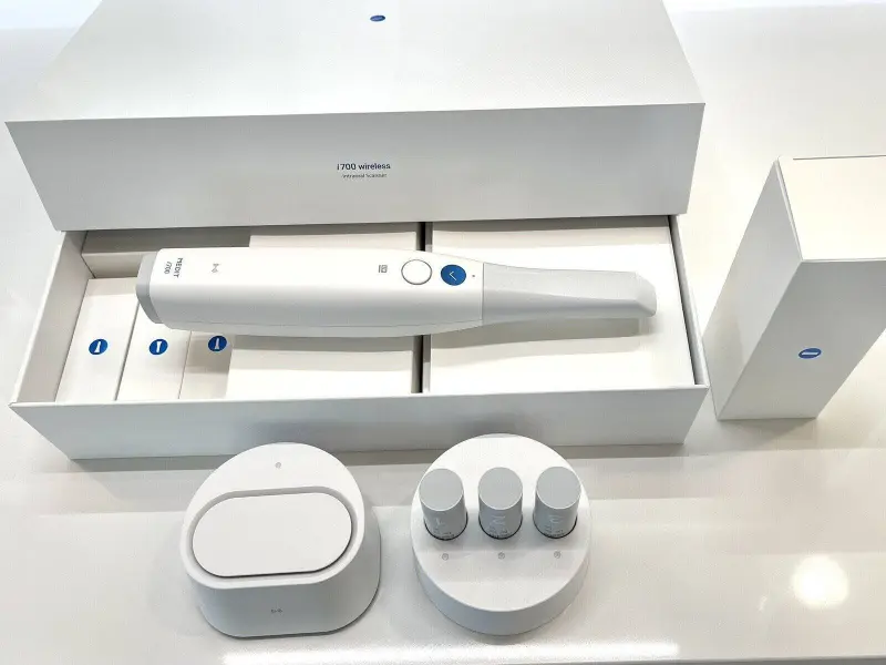 Medit i700 Wireless 3D Intraoral Dental Scanner