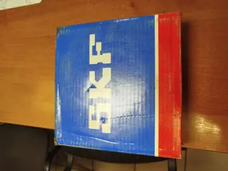 Продам подшипник SKF 24028-2CS5/VT143
