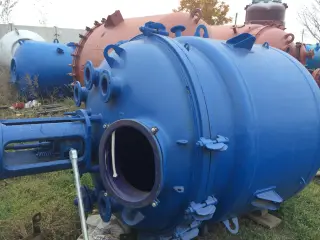Эмалированный реактор 2500 литров