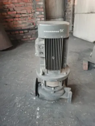 Консольно-моноблочный насос Grundfos NB 65-125/127