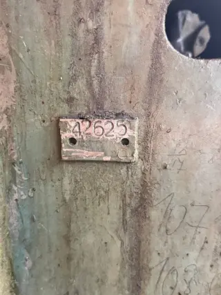 Зубофрезерный станок 5б312 82