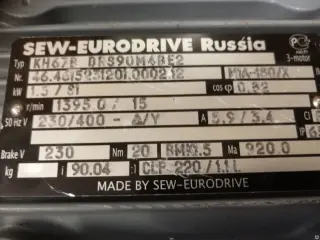 Мотор-редуктор SEW-EURODRIVE KH67B