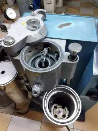 Вакуумная литейная машина YASUI VPC K2 (4,8–8 кВт, до 1450°C)