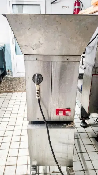 Мясорубка «LM-32/L»