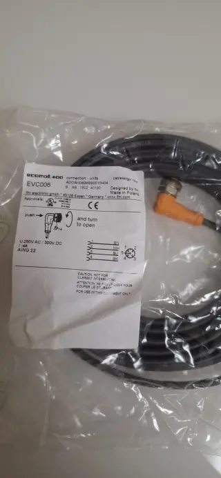 Оптический датчик измерения расстояния ifm O1D120
