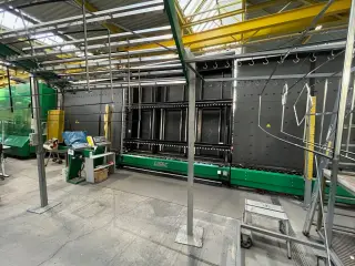 Стеклопакетная линия Lisec
