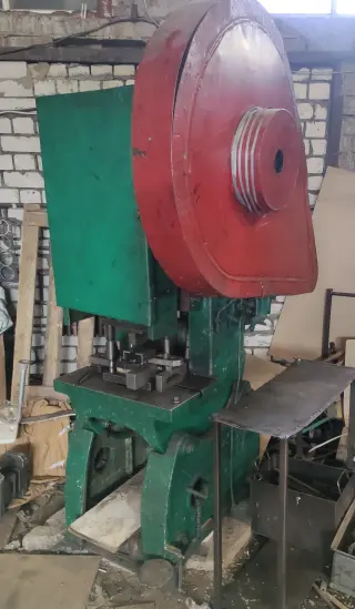 Пресс кривошипный 40 тн. усилие