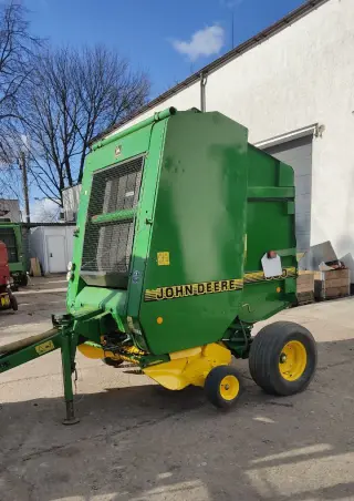 Пресс подборщик John Deere 590 (пресс Джон Дир)