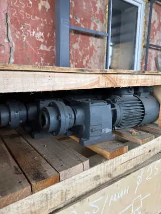 Мотор-редуктор RC47