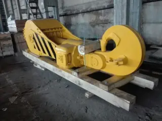 Крюкоблок УТБК 6-320