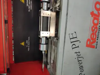 Станок гидроабразивной резки