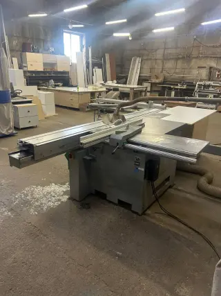 Форматно-раскроечный станок Altendorf F92