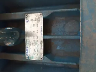 Продам асинхронные двигатели для замены на производстве