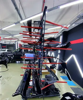 Стеллажи консольные для автостекол, бамперов и интерьера автомобиля