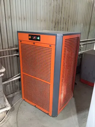 Установка лазерной резки листовых металлов LaserCut Professional M2 FO3015‐4.0, производства ООО «НПО Юнимаш»