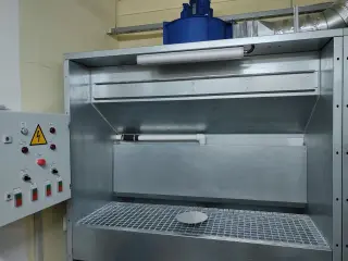 Окрасочная кабина / Камера с гидрофильтром