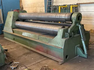 Вальц 3 х валковый ROUNDO - PS 310