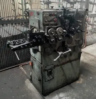 А5214А пружинонавивочный станок