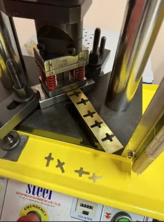 Пресс гидравлический 1,7т фирма Steel, Турция