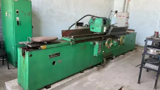 круглошлифовальный станок TOS BHU 32A/2000