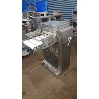 Шкуросъемная машина Maja ESB 440