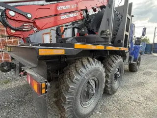Лесовоз Урал ЯМЗ-236НЕ2 турбированный с новым манипулятором Велмаш